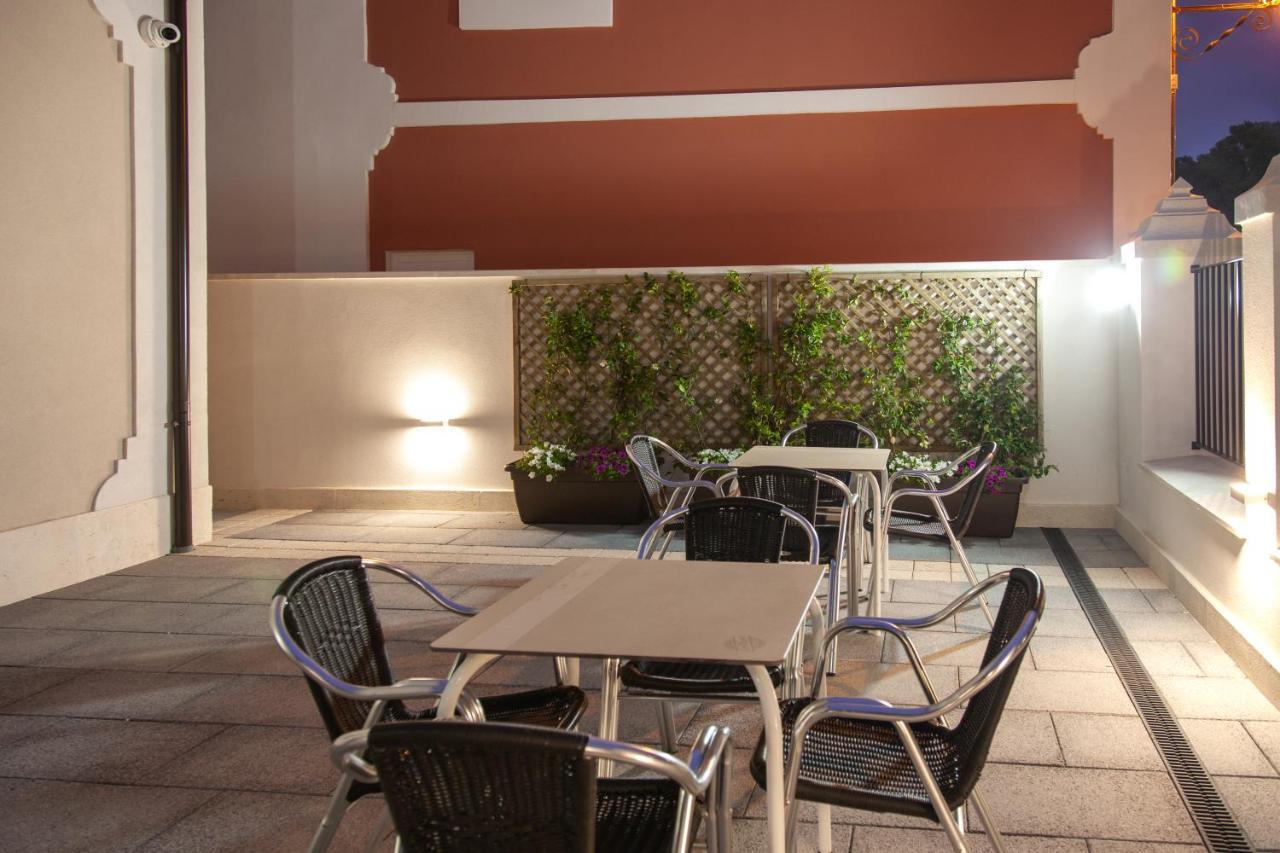 Apartamentos La Quinta Burgos Ngoại thất bức ảnh